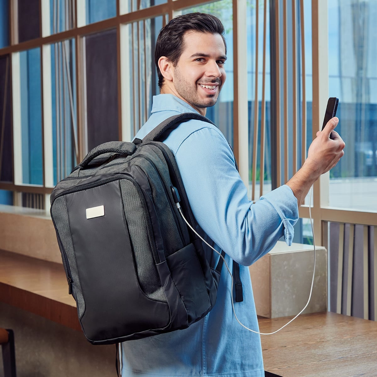 MOCHILA POLIÉSTER AADUSE