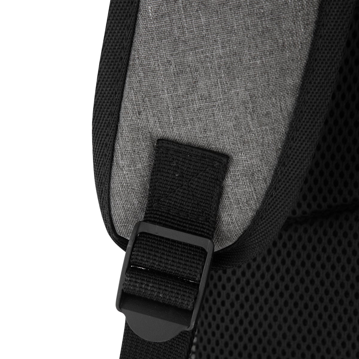 MOCHILA POLIESTER 300D AADEYN