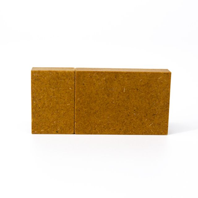 USB 4GB LACTVAL