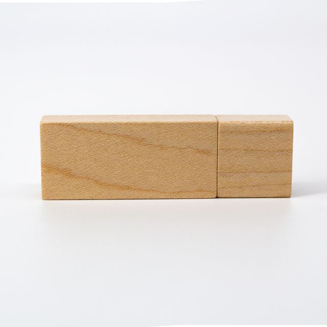USB MADERA 4GB LADOOST