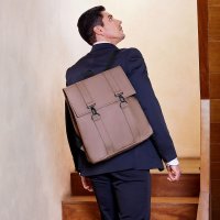 MOCHILA POLIURETANO AADRAN