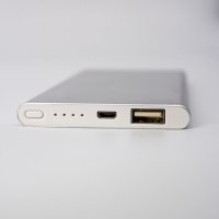 POWER BANK LAEVRA